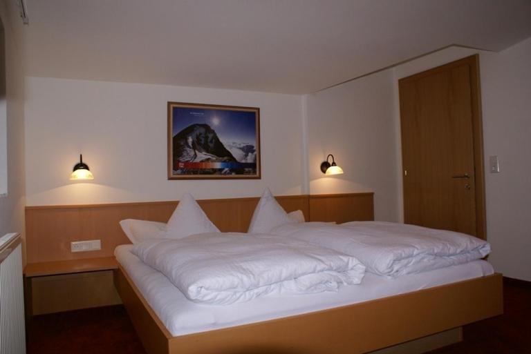 Hotel Haus Gisela Oetz Habitación foto