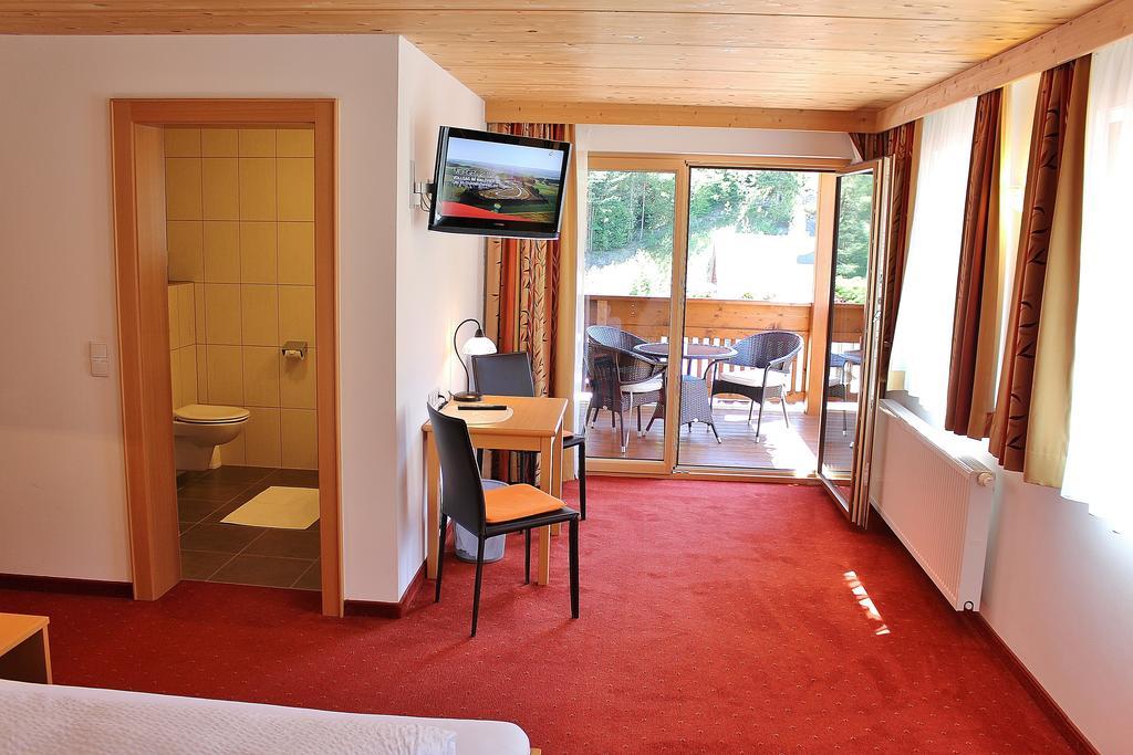 Hotel Haus Gisela Oetz Exterior foto